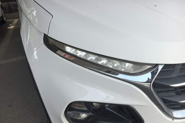 Used Baojun 510 2017 1.5L Manual Luxury Model Right Front Headlight