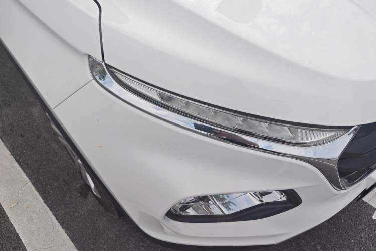 Used Baojun 510 2017 1.5L manual Comfort trim Right Front Headlight