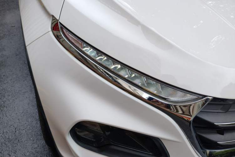Used Baojun 510 2017 1.5L Manual Fashion Model Right Front Headlight