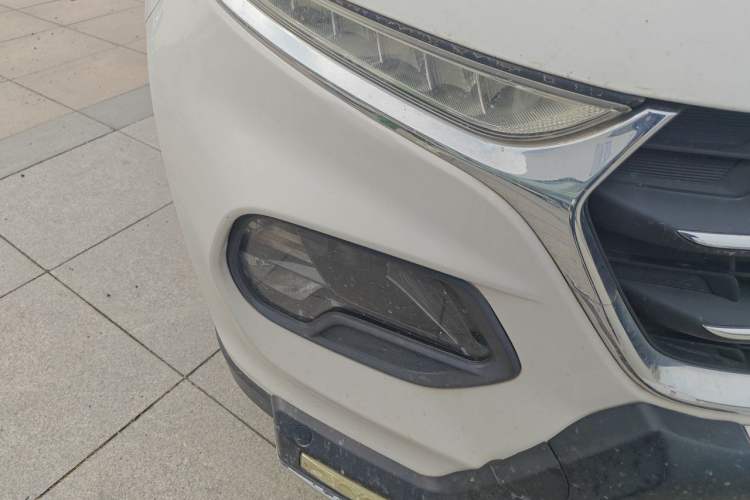 Used Baojun 510 2017 1.5L Manual Luxury Model Right Front Headlight