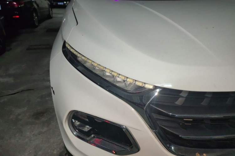 Used Baojun 510 2017 1.5L Manual Luxury Model Right Front Headlight