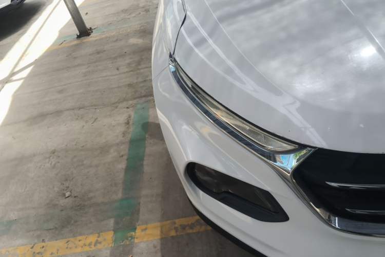 Used Baojun 510 2017 1.5L Manual Fashion Model Right Front Headlight