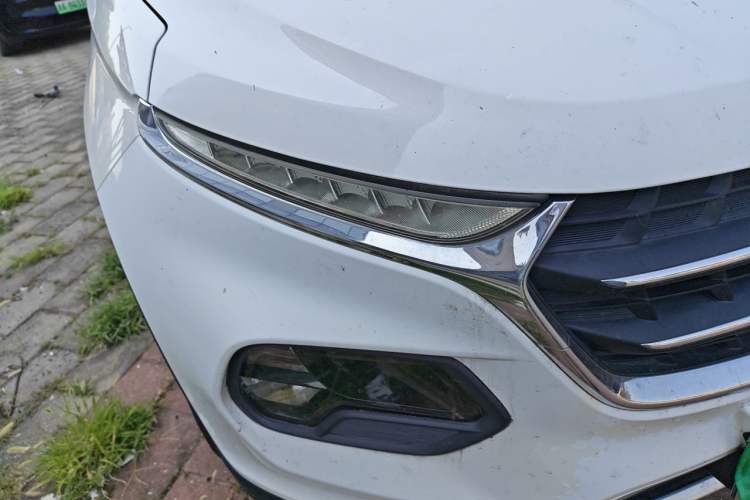 Used Baojun 510 2017 1.5L Manual Luxury Model Right Front Headlight