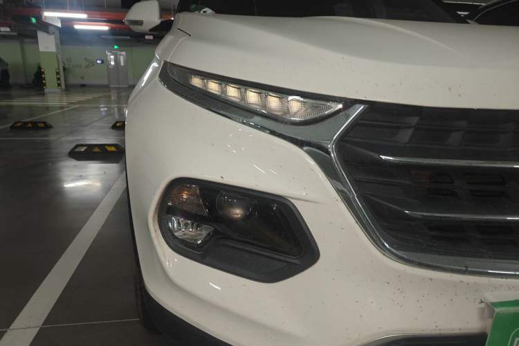 Used Baojun 510 2017 1.5L Manual Fashion Model Right Front Headlight