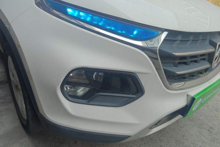 Used Baojun 510 2017 1.5L Manual Fashion Model Right Front Headlight