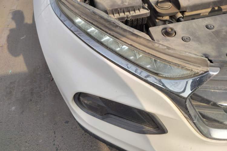 Used Baojun 510 2017 1.5L Manual Luxury Model Right Front Headlight
