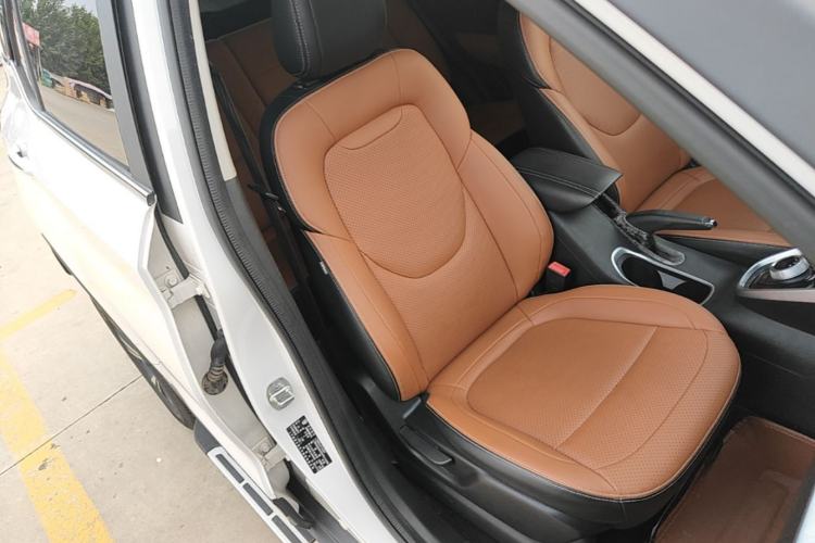 Used Baojun 510 2017 1.5L Automatic Luxury Model Right Front Seat