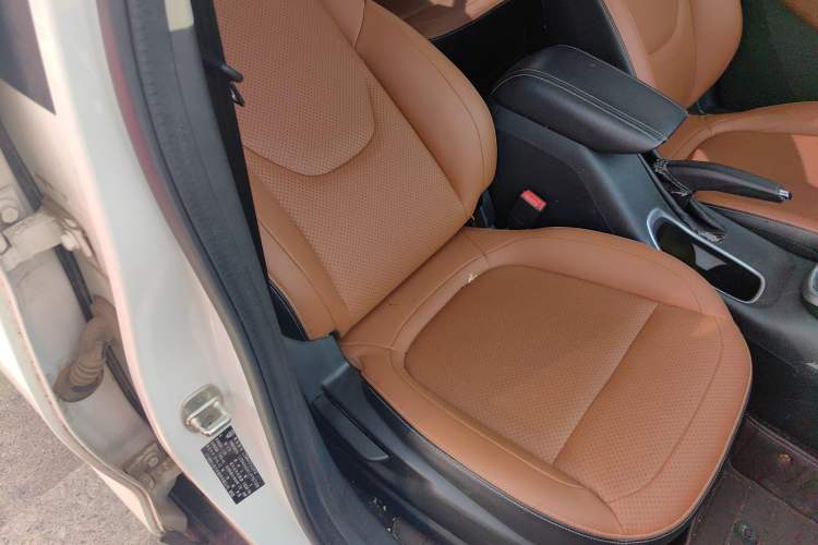 Used Baojun 510 2017 1.5L Manual Luxury Model Right Front Seat
