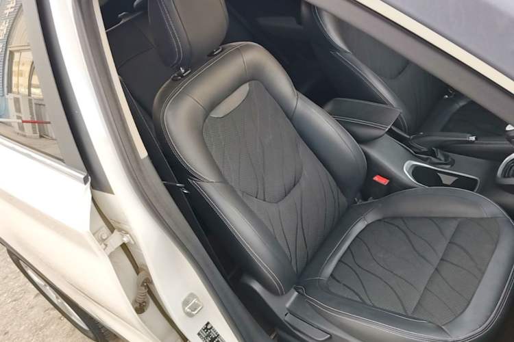 Used Baojun 510 2017 1.5L Manual Fashion Model Right Front Seat