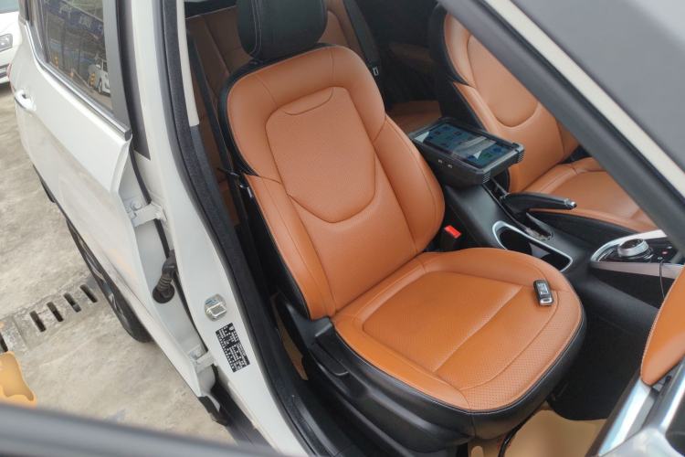 Used Baojun 510 2017 1.5L Automatic Luxury Model Right Front Seat