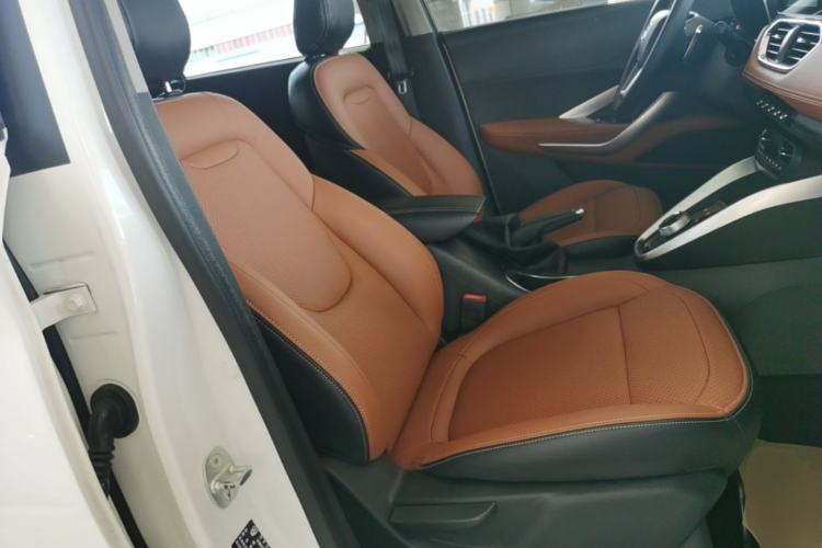 Used Baojun 510 2017 1.5L Automatic Luxury Model Right Front Seat