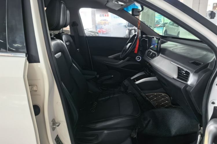 Used Baojun 510 2017 1.5L Automatic Fashion Model Right Front Seat
