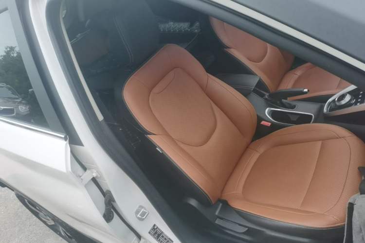 Used Baojun 510 2017 1.5L Automatic Luxury Model Right Front Seat