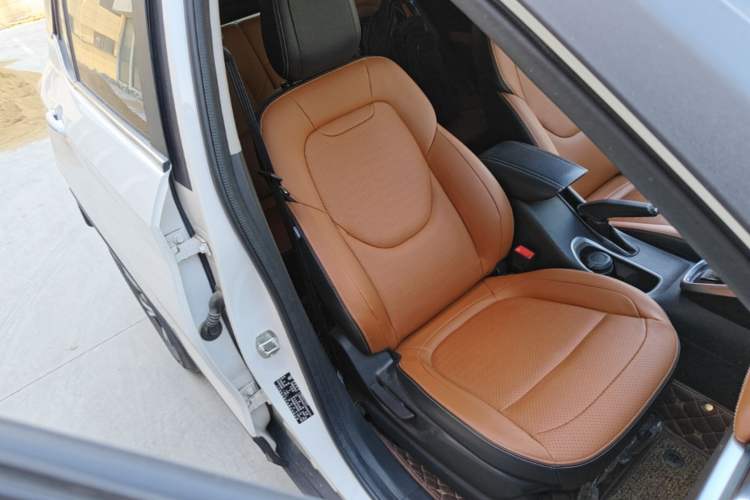 Used Baojun 510 2017 1.5L Automatic Luxury Model Right Front Seat