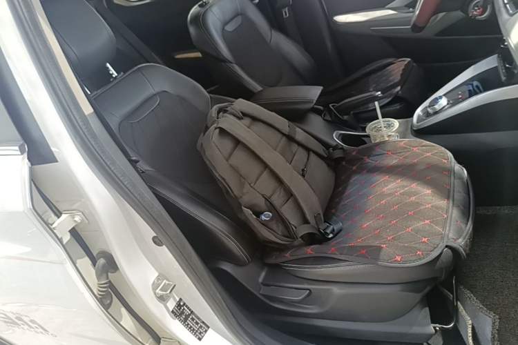 Used Baojun 510 2017 1.5L Automatic Fashion Model Right Front Seat