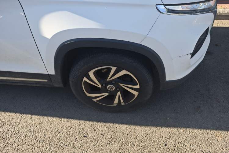 Used Baojun 510 2017 1.5L Manual Luxury Model Right Front Wheel Hub