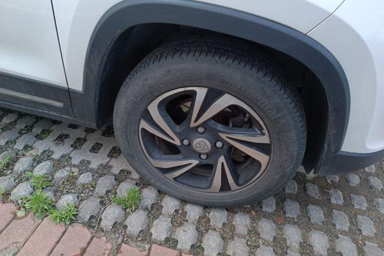 Used Baojun 510 2017 1.5L Manual Luxury Model Right Front Wheel Hub