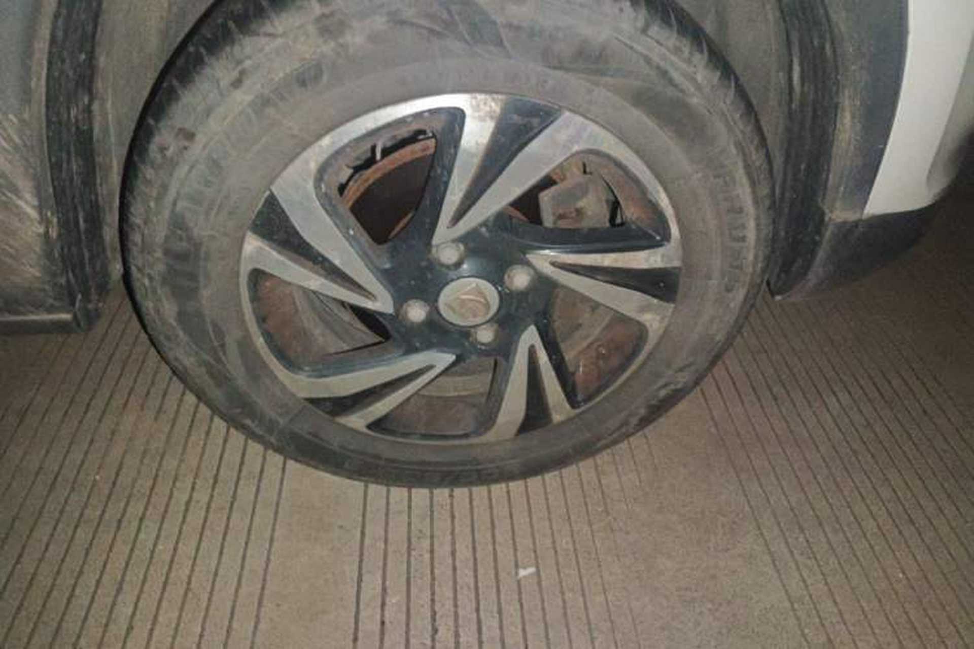 Used Baojun 510 2017 1.5L Manual Luxury Model Right Front Wheel Hub