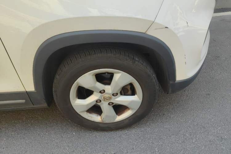 Used Baojun 510 2017 1.5L manual Comfort trim Right Front Wheel Hub