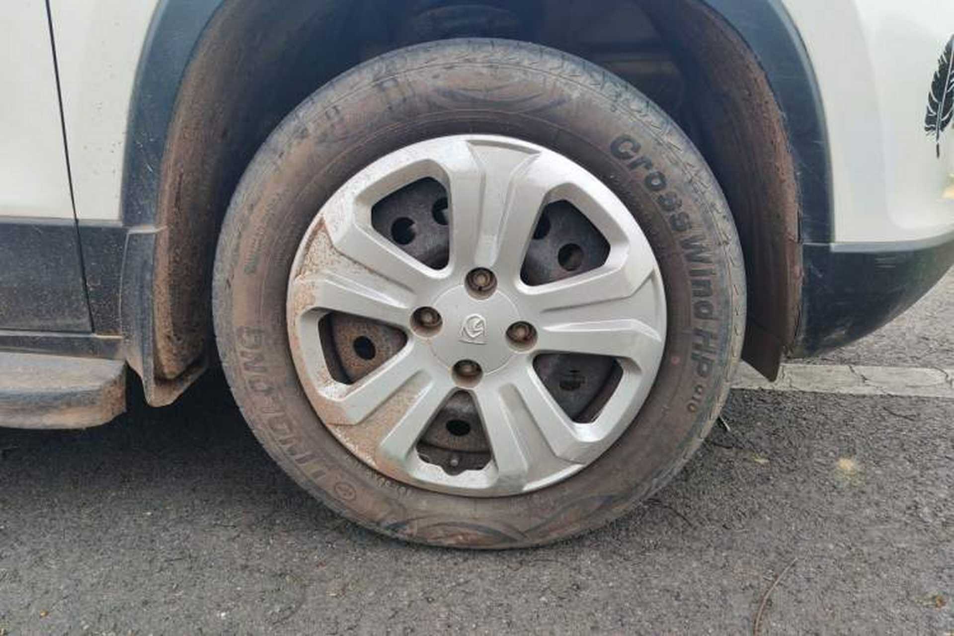 Used Baojun 510 2017 1.5L manual Comfort trim Right Front Wheel Hub