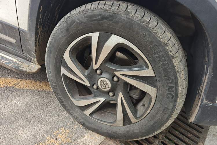 Used Baojun 510 2017 1.5L Manual Luxury Model Right Front Wheel Hub