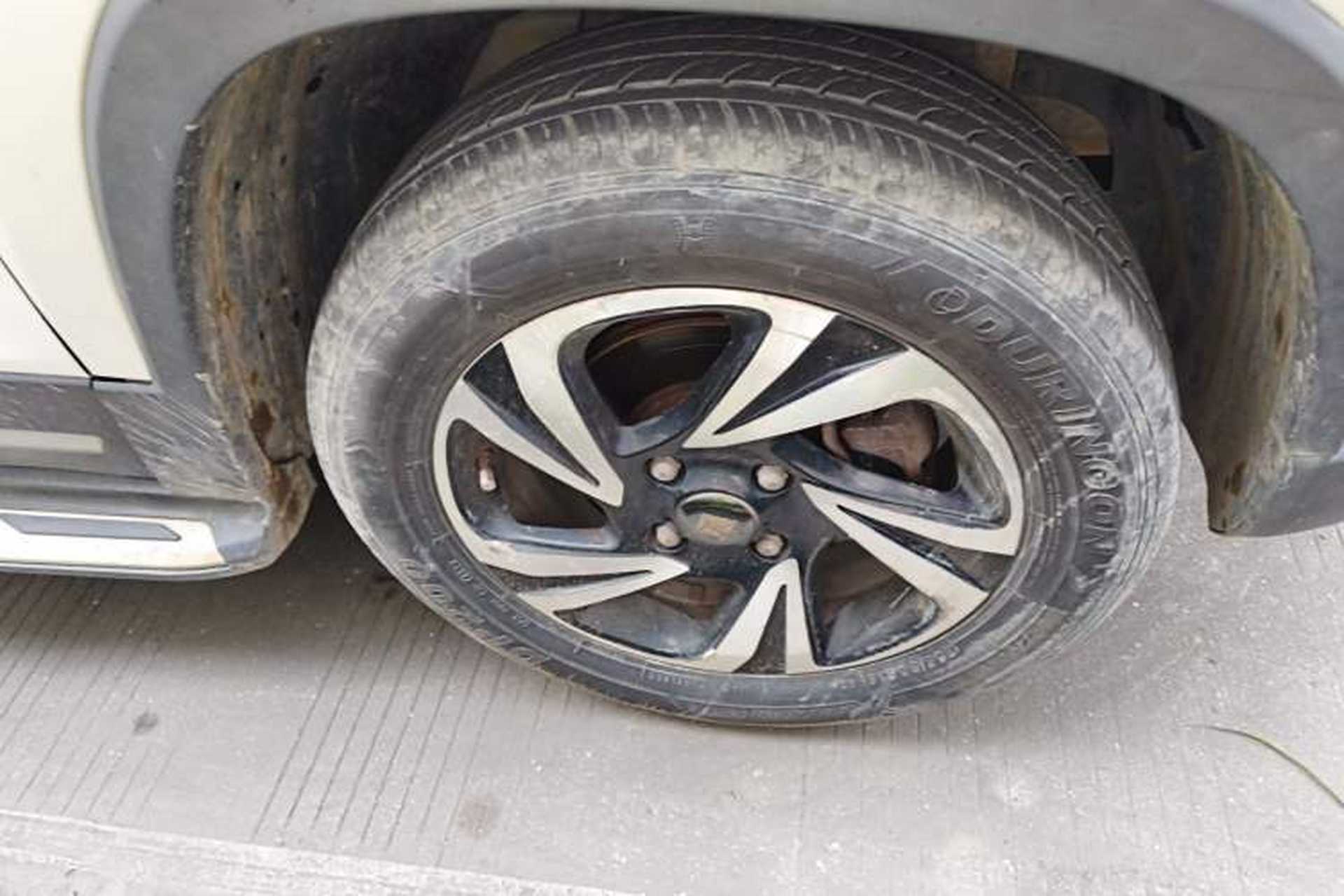 Used Baojun 510 2017 1.5L Automatic Luxury Model Right Front Wheel Hub