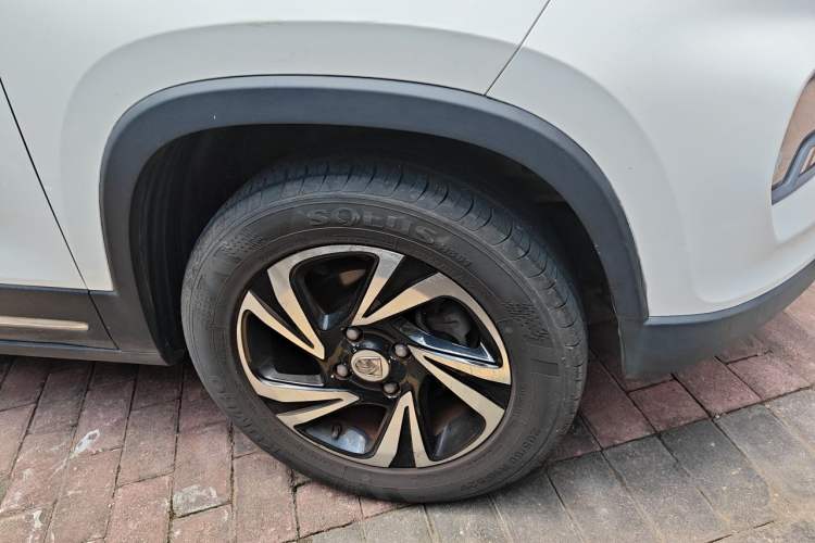 Used Baojun 510 2017 1.5L Manual Luxury Model Right Front Wheel Hub