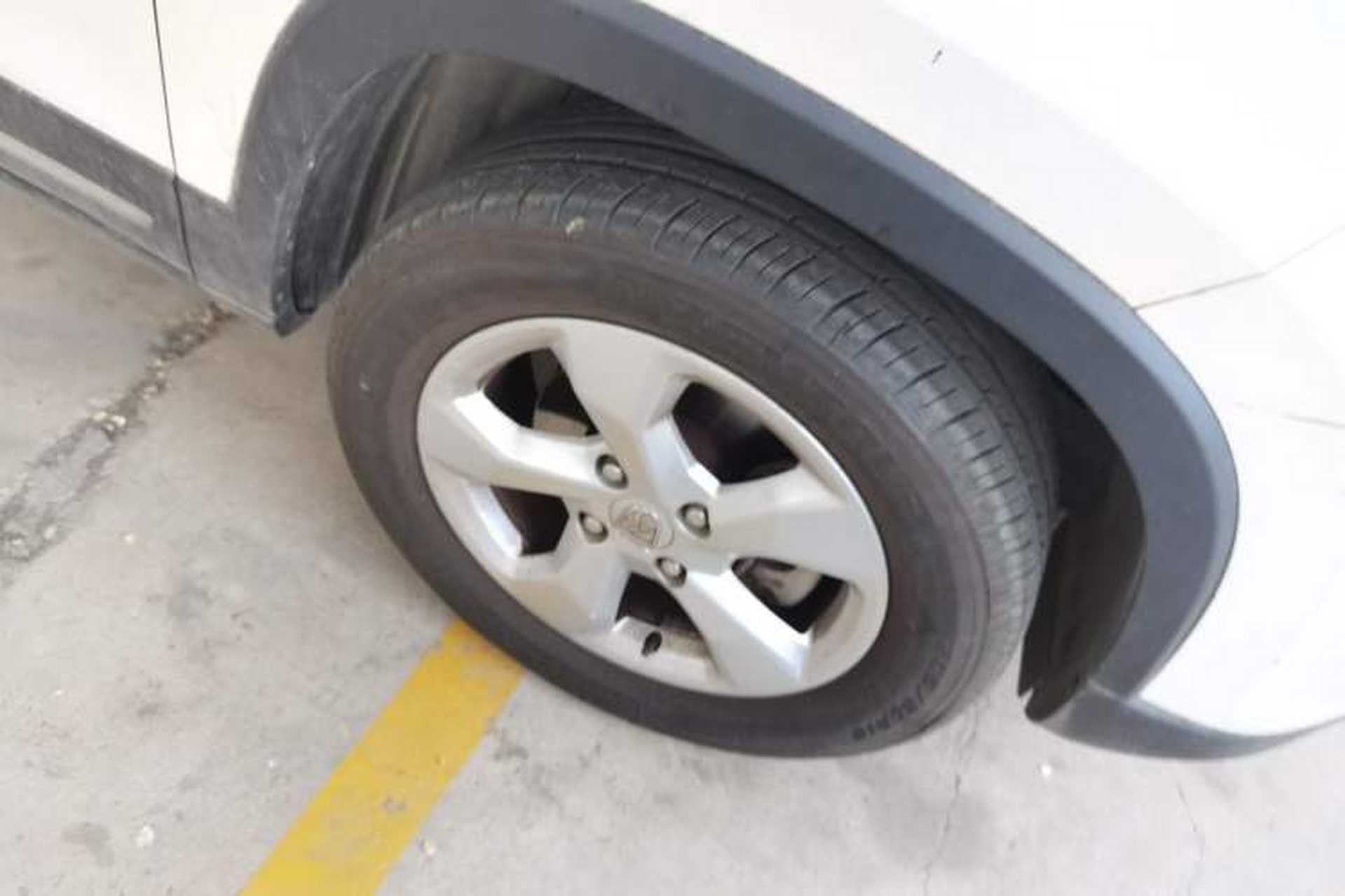 Used Baojun 510 2017 1.5L Manual Fashion Model Right Front Wheel Hub