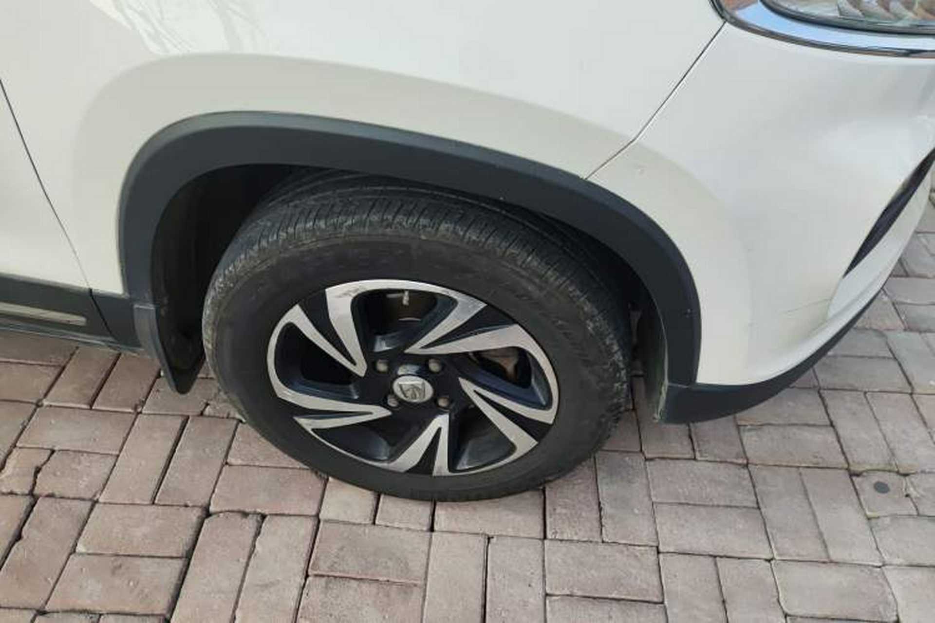 Used Baojun 510 2017 1.5L Manual Luxury Model Right Front Wheel Hub