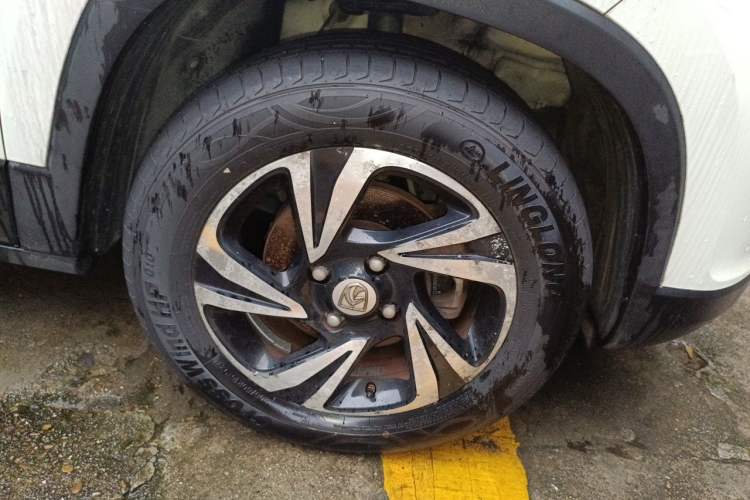 Used Baojun 510 2017 1.5L Manual Luxury Model Right Front Wheel Hub
