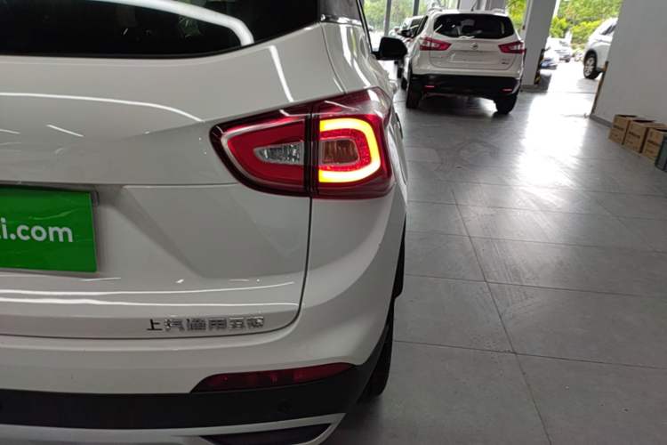 Used Baojun 510 2017 1.5L Automatic Luxury Model Right Rear Taillight