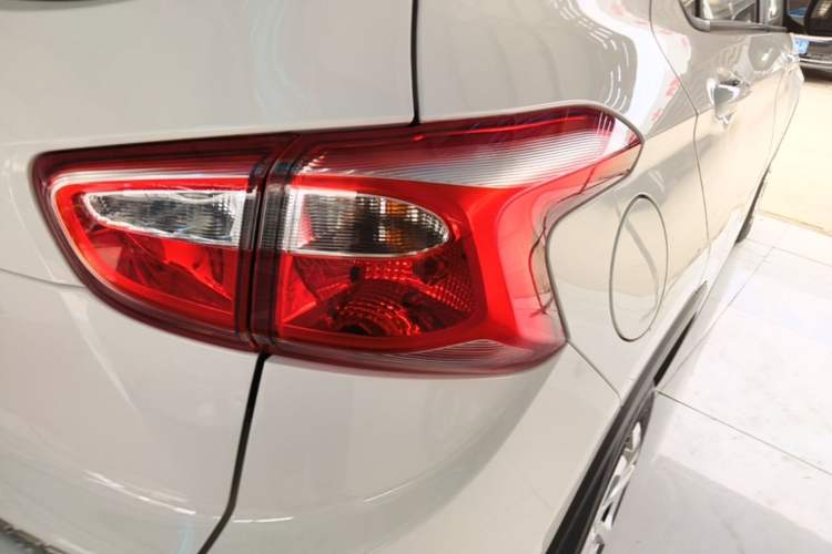 Used Baojun 510 2017 1.5L manual Comfort trim Right Rear Taillight