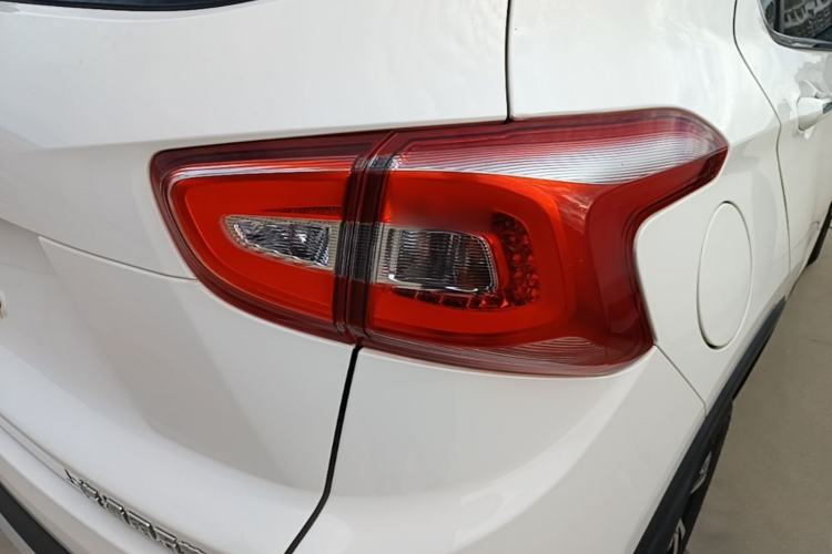 Used Baojun 510 2017 1.5L Automatic Luxury Model Right Rear Taillight