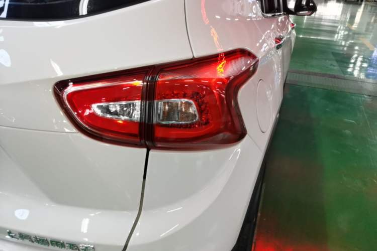 Used Baojun 510 2017 1.5L Automatic Fashion Model Right Rear Taillight
