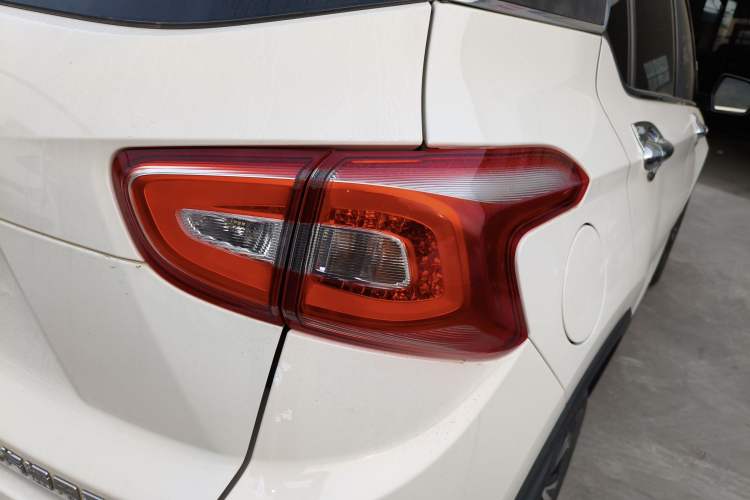 Used Baojun 510 2017 1.5L Manual Luxury Model Right Rear Taillight