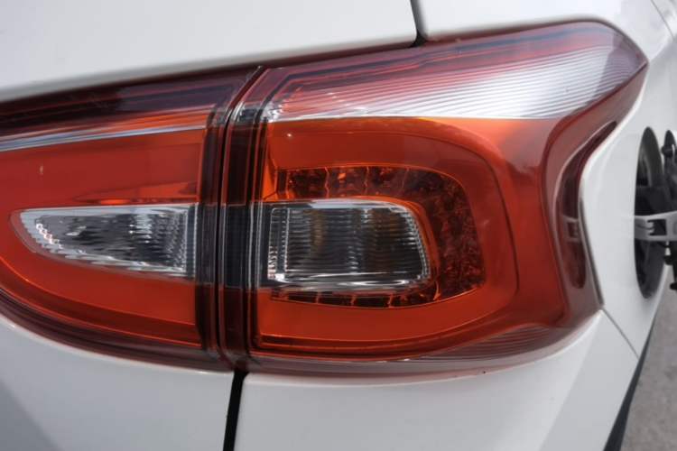 Used Baojun 510 2017 1.5L Automatic Luxury Model Right Rear Taillight