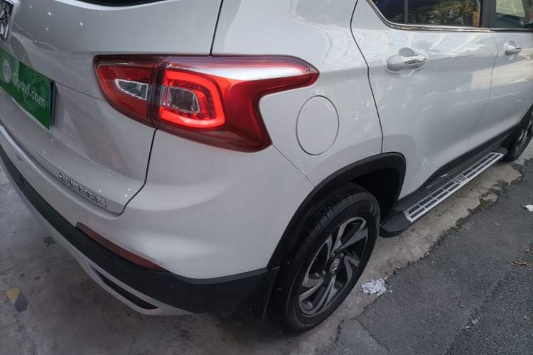 Used Baojun 510 2017 1.5L Automatic Luxury Model Right Rear Taillight