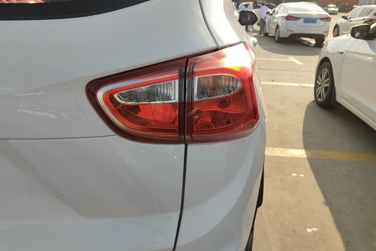 Used Baojun 510 2017 1.5L manual Comfort trim Right Rear Taillight