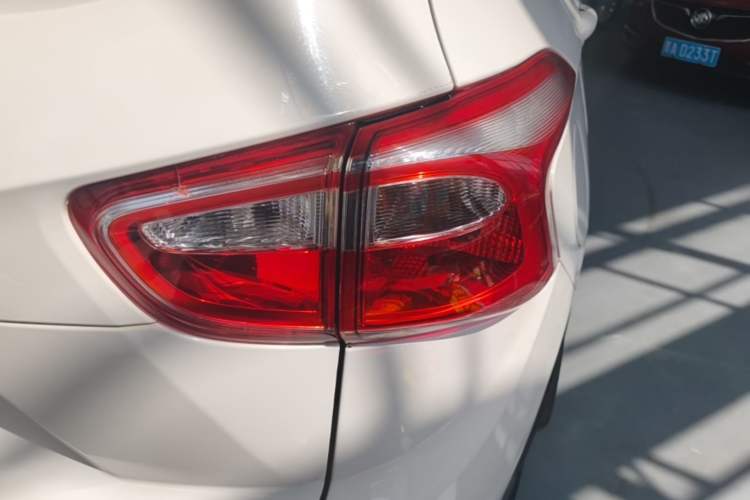 Used Baojun 510 2017 1.5L manual Comfort trim Right Rear Taillight