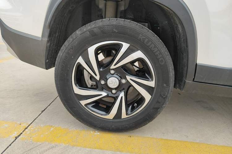 Used Baojun 510 2017 1.5L Manual Luxury Model Right Rear Wheel Hub
