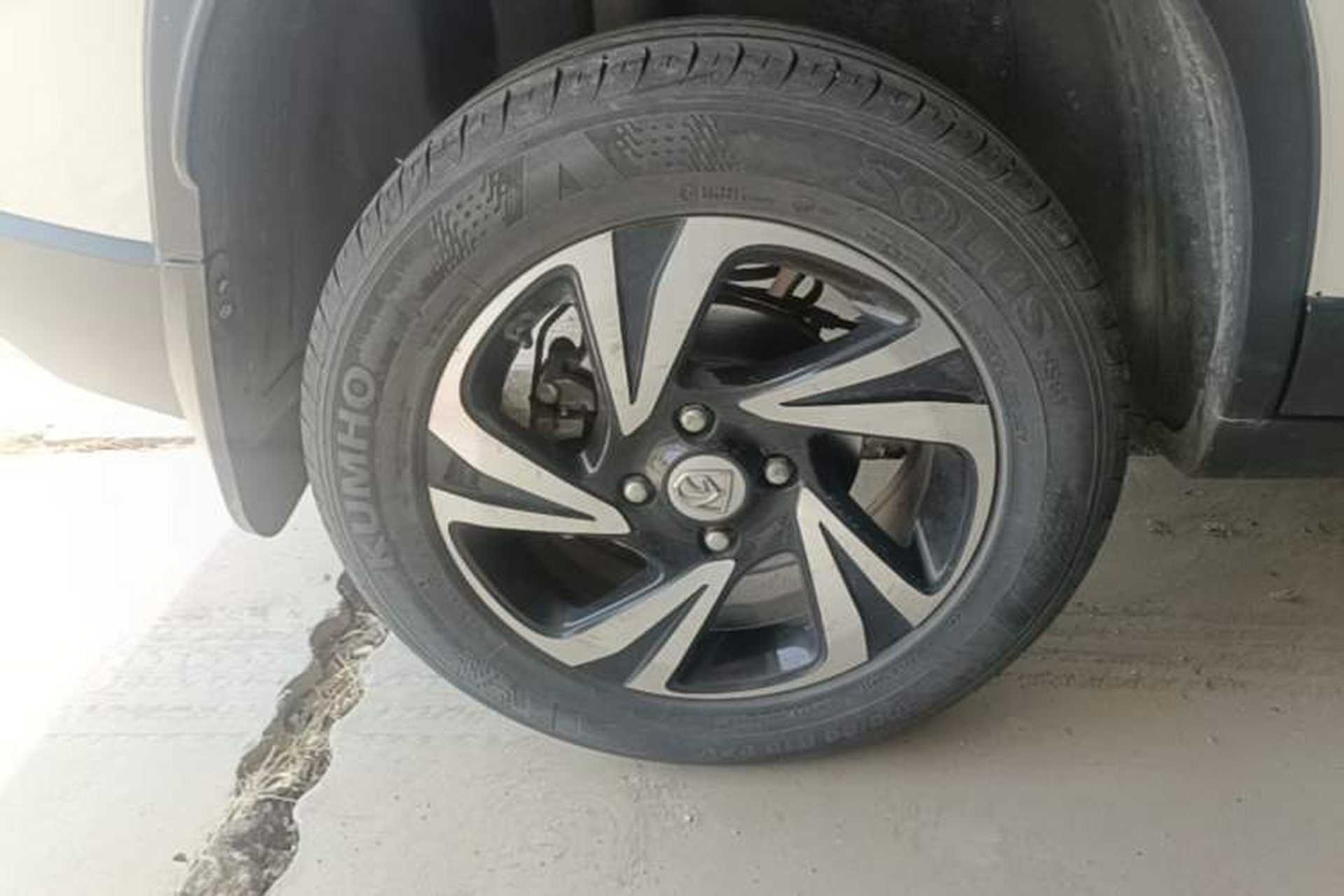 Used Baojun 510 2017 1.5L Manual Luxury Model Right Rear Wheel Hub