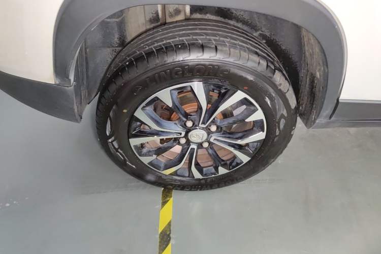 Used Baojun 510 2017 1.5L Manual Luxury Model Right Rear Wheel Hub