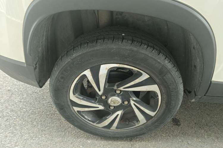 Used Baojun 510 2017 1.5L Manual Luxury Model Right Rear Wheel Hub