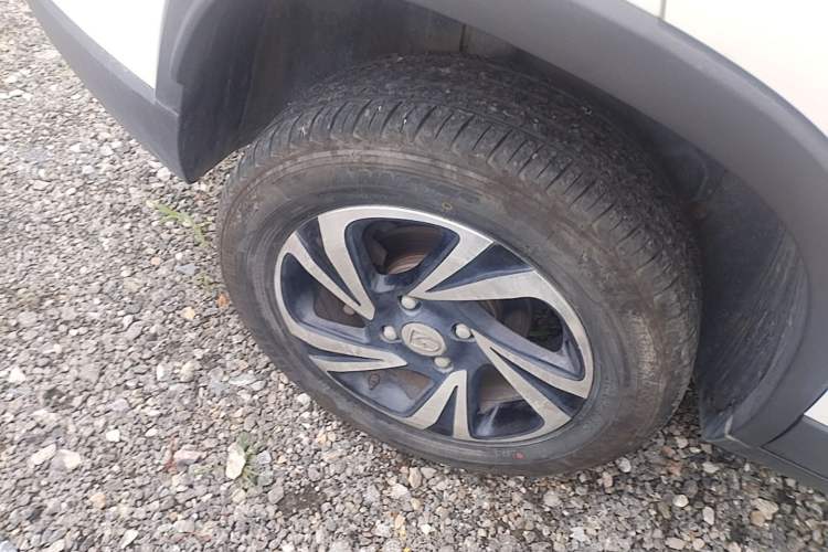 Used Baojun 510 2017 1.5L Manual Luxury Model Right Rear Wheel Hub