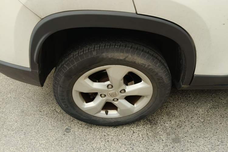 Used Baojun 510 2017 1.5L Manual Fashion Model Right Rear Wheel Hub