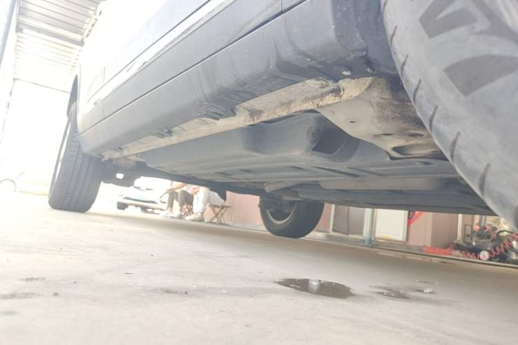Used Baojun 510 2017 1.5L Manual Fashion Model Right Side Sill