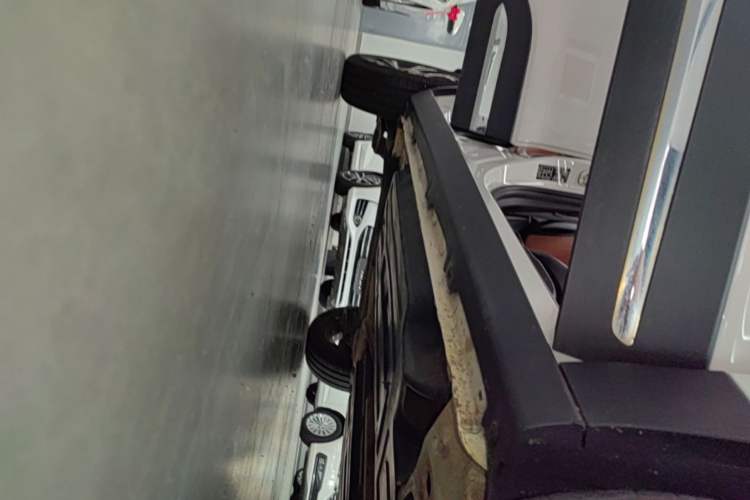 Used Baojun 510 2017 1.5L Automatic Luxury Model Right Side Sill