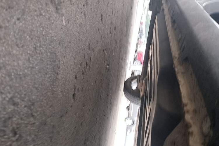 Used Baojun 510 2017 1.5L Manual Fashion Model Right Side Sill