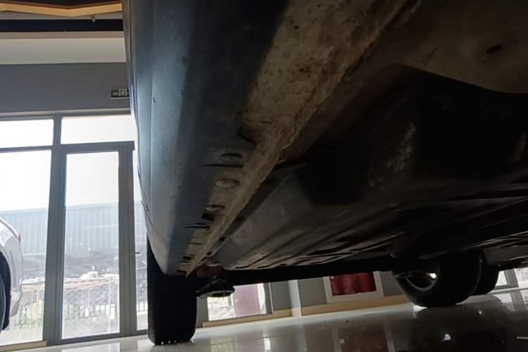 Used Baojun 510 2017 1.5L Manual Luxury Model Right Side Sill