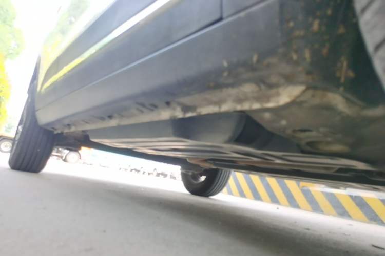 Used Baojun 510 2017 1.5L Automatic Luxury Model Right Side Sill